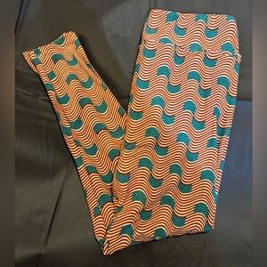 Lularoe American Flag TC Leggings